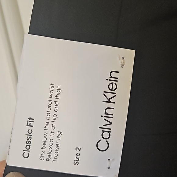 NWT Calvin Klein Classic Fit Trouser Suit Dress Pants in Black, Sz 2 - Picture 6 of 6